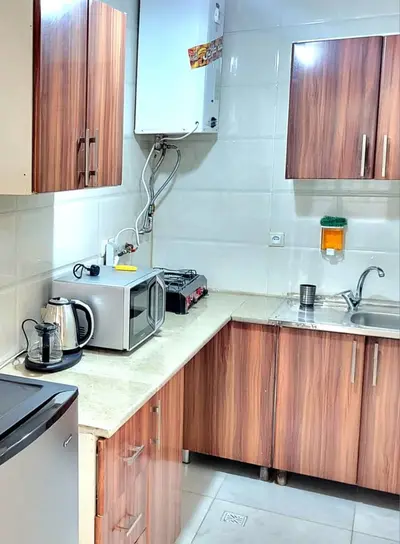 سوئیت یک خوابه نیلوفر 4