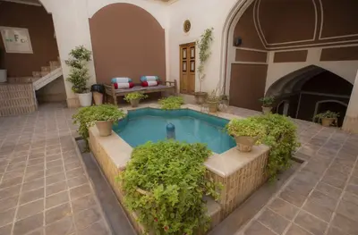 اقامتگاه سنتی بابا افضل - واحد ۲۰۲