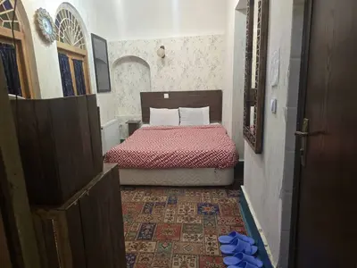 اقامتگاه سنتی ترنج سبز - واحد دابل 106