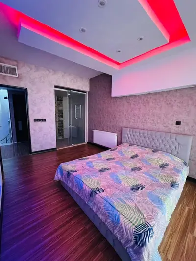 ویلا سه خوابه استخردار آبگرم شقایق