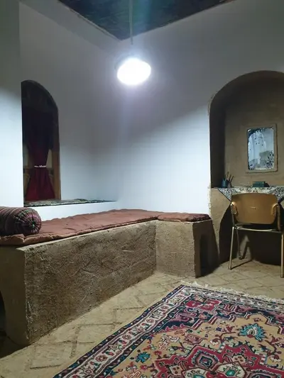 بومگردی قلعه تاریخی کریم خان - واحد جهانشاه خان ۲