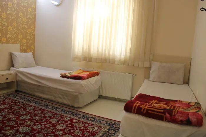 سوئیت فلت فخری - واحد چهارتخته 102