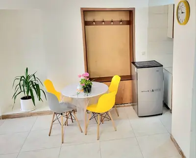 سوئیت یک خوابه نیلوفر 4