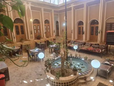 اقامتگاه سنتی ترنج سبز - واحد یک تخته 110