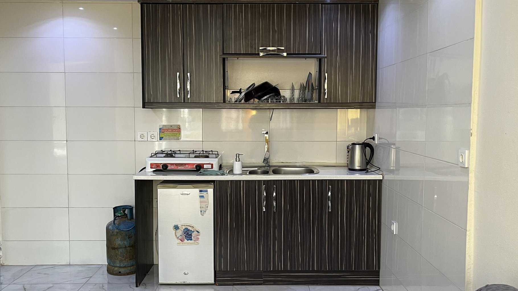 یک خوابه تاک - واحد سه تخته