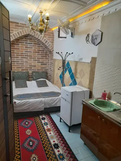 بومگردی عطاالدوله شیراز - واحد دوتخته 1