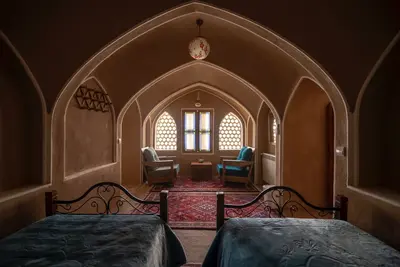 اقامتگاه سنتی احسان واحد دوتخته گوشواره ۱۰۱