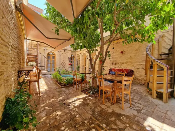 اقامتگاه سنتی نارنج - واحد افرا