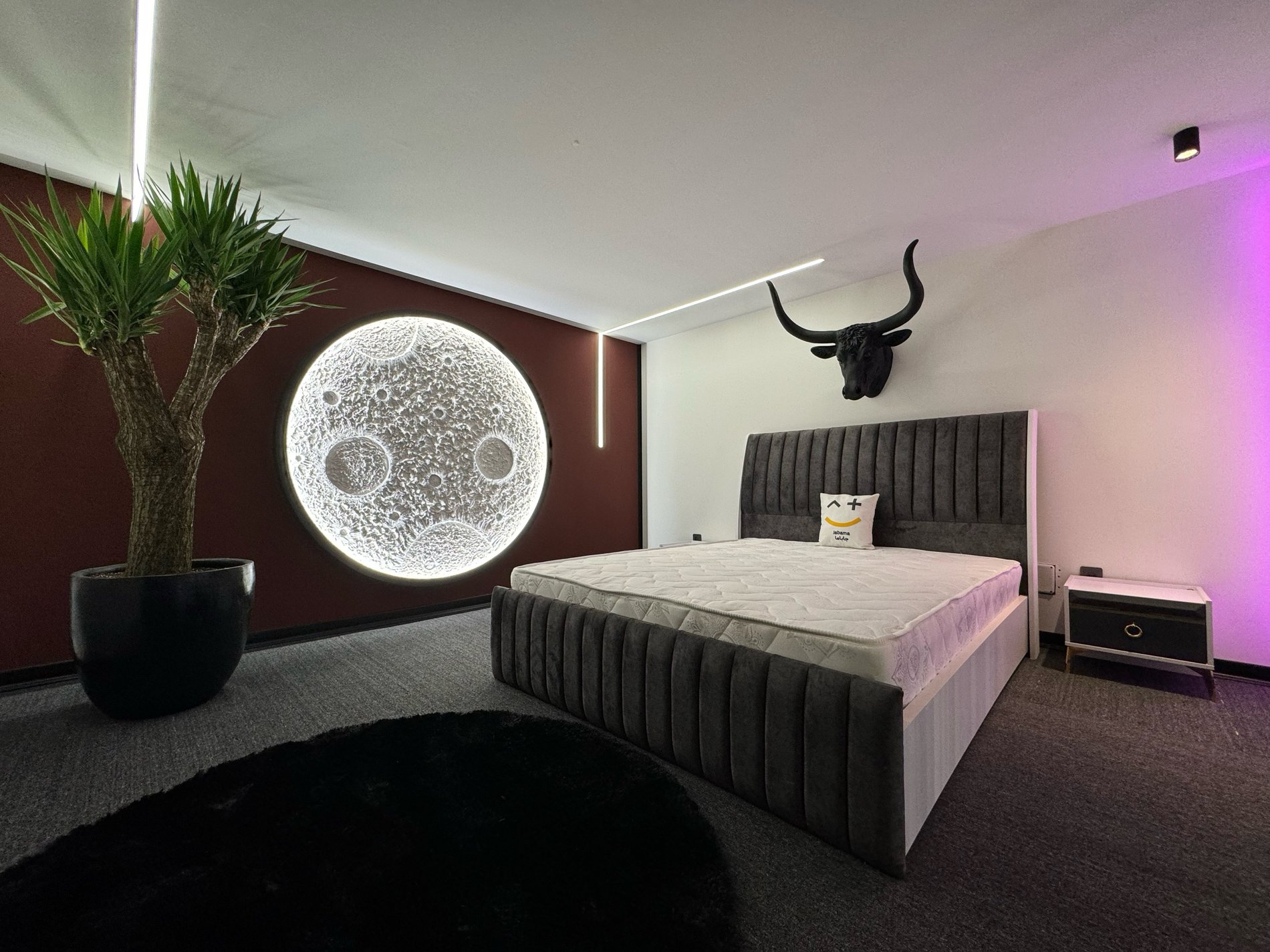 یک خوابه جکوزی دار اشرفی اصفهانی 1