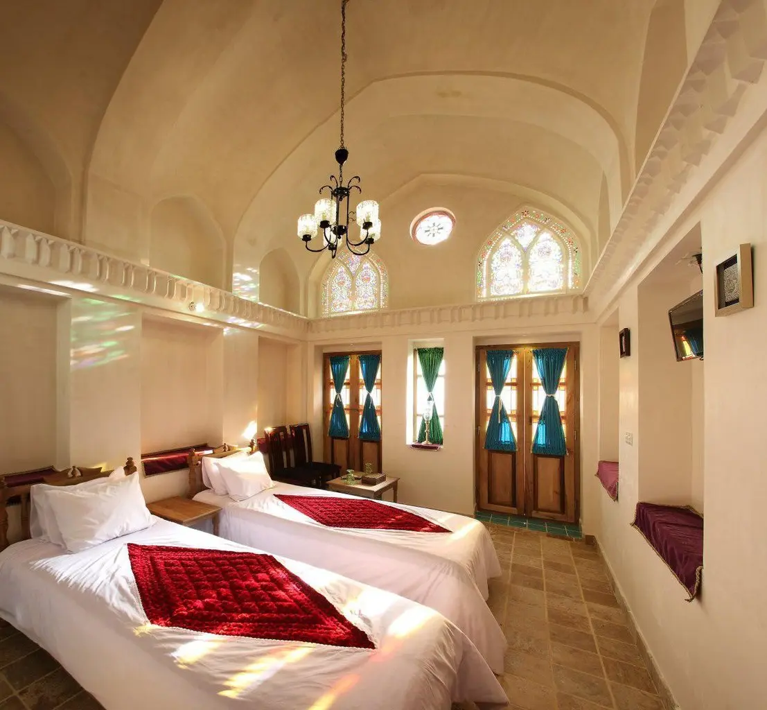 اقامتگاه سنتی خانه ادیب - واحد تویین ۳