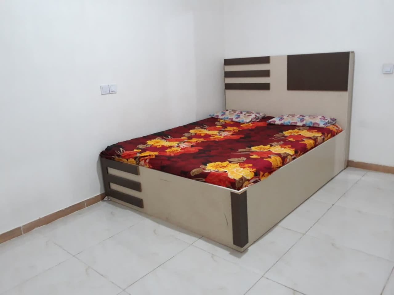 آپارتمان دوخوابه باباطاهر 2