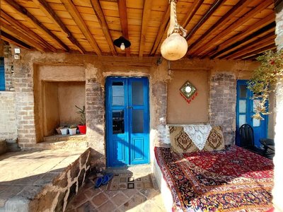 بومگردی خان بزرگ - واحد سحرخوان