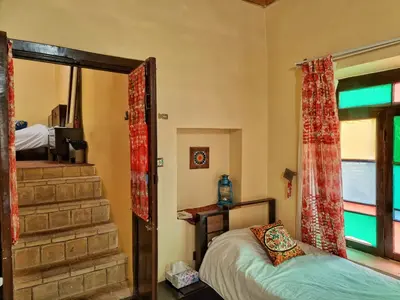 اقامتگاه سنتی سهراب - واحد شاملو