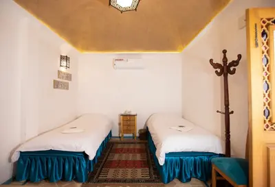 اقامتگاه سنتی بابا افضل - واحد نارنج