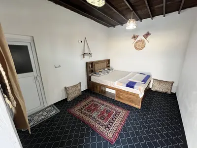 بومگردی لهر - واحد گارومزنگی