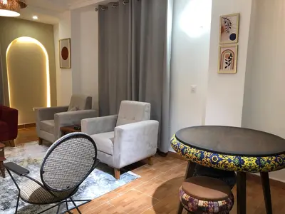 آپارتمان دوخوابه آسا هوم ١