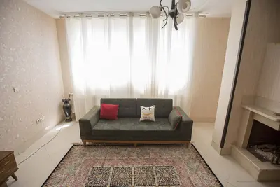 آپارتمان دوخوابه شهید رجایی واحد 8