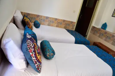 بومگردی حافظ - واحد 2