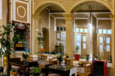 بومگردی دلخش - واحد سنتی 105