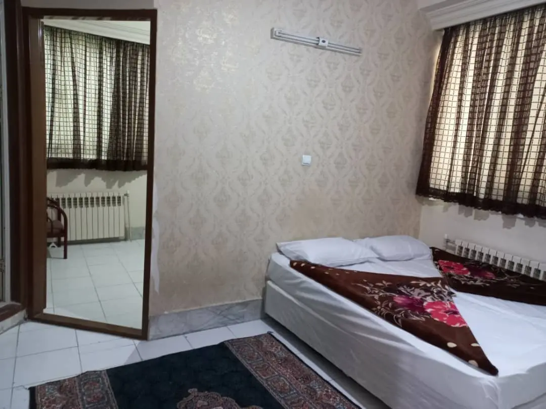 یک خوابه قمر واحد 101