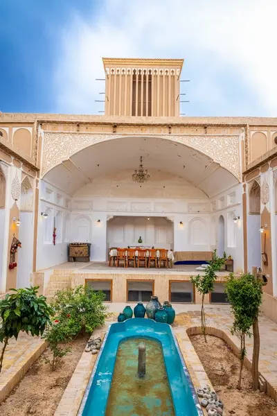 اقامتگاه سنتی خانه هنر یزد - واحد مرمر