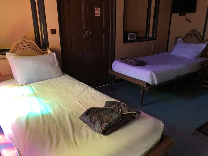 اقامتگاه سنتی نیایش - واحد دوتخته تویین 122