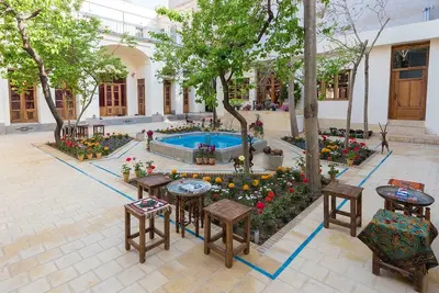 هاستل ماه بی بی - واحد 3