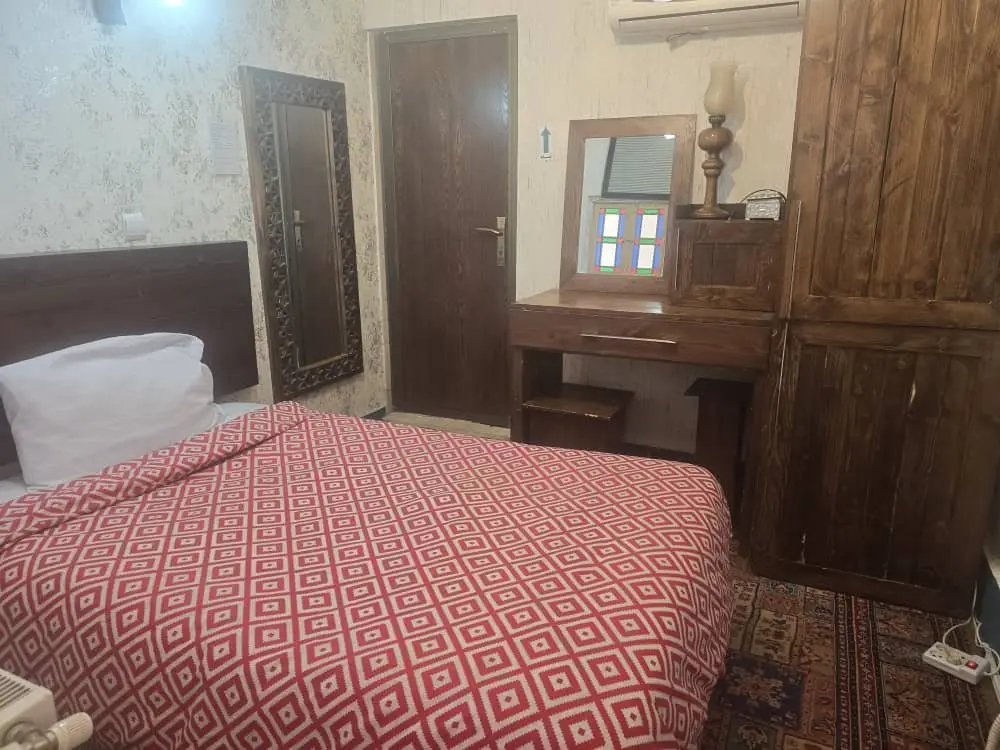 اقامتگاه سنتی ترنج سبز - واحد یک تخته 110