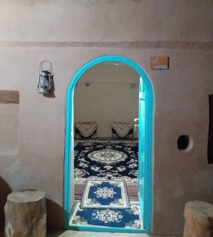 بوم گردی وانیا - واحد آب