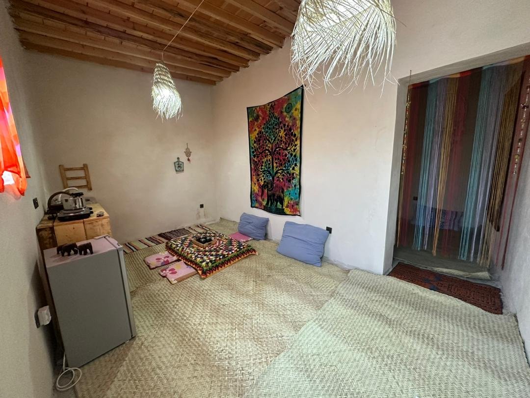 بومگردی خونه - واحد مجنون خانه