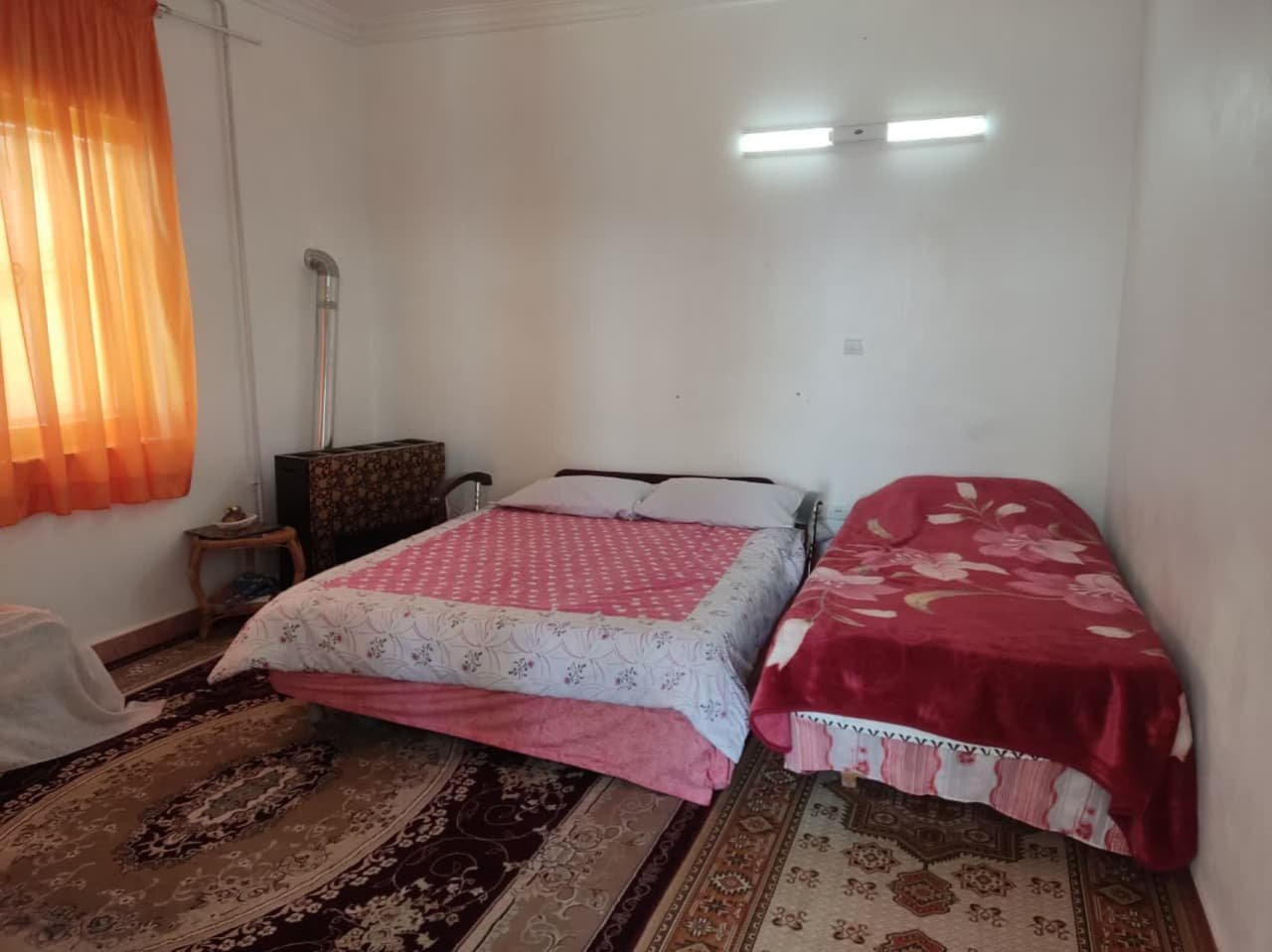 فلت نگین دهکده 2