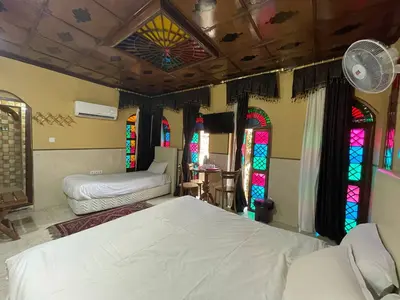 اقامتگاه سنتی نیایش - واحد سه تخته 401