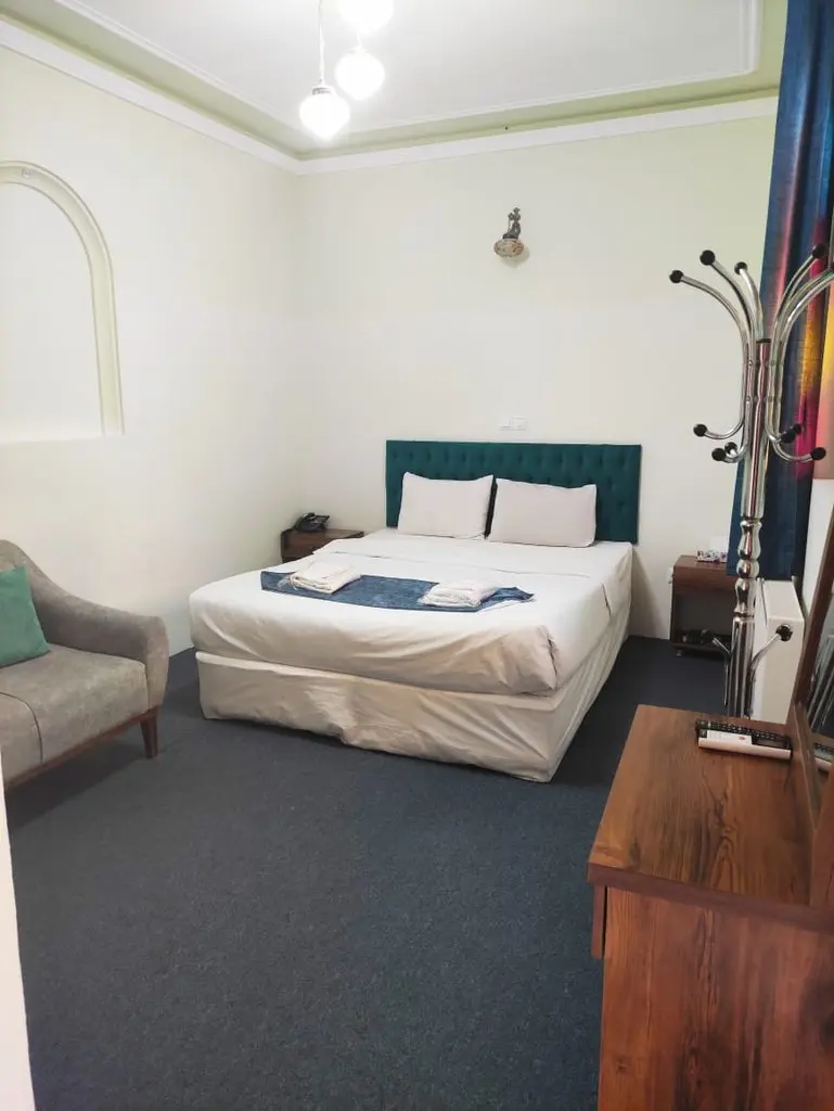 اقامتگاه سنتی درباری - واحد دابل ۳