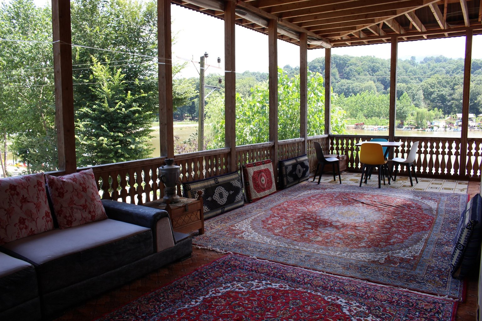 شاه ماهی - واحد استخر ۱