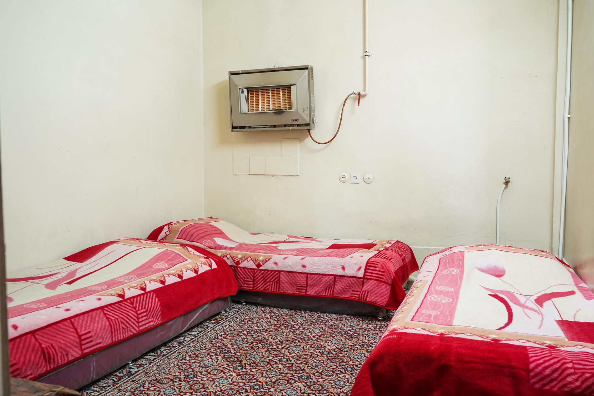 مجتمع اقامتی حیدری - واحد سه تخته 1