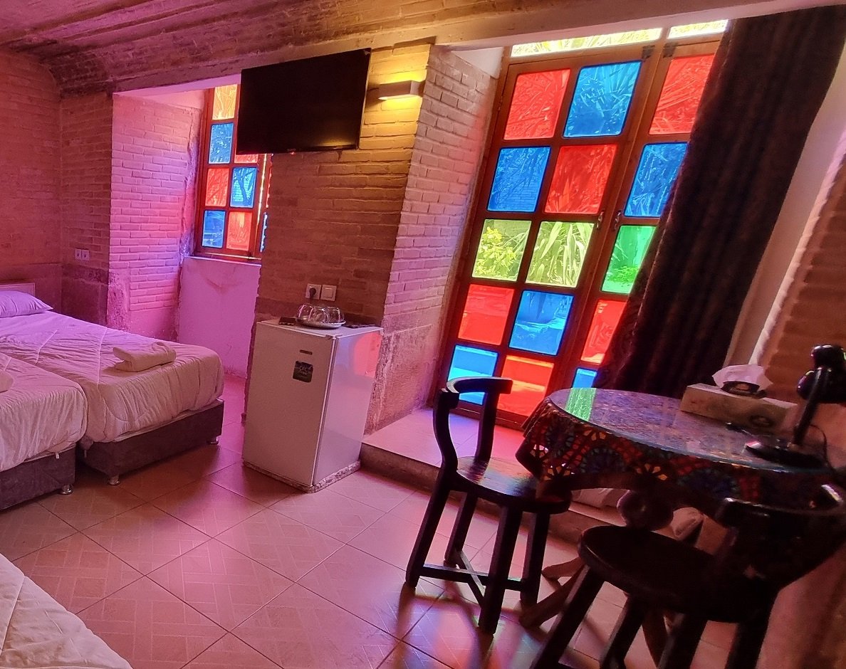 اقامتگاه سنتی طاها - واحد شوریده 103