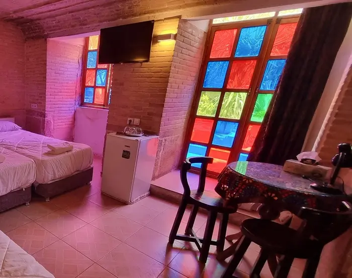 اقامتگاه سنتی طاها - واحد شوریده 103