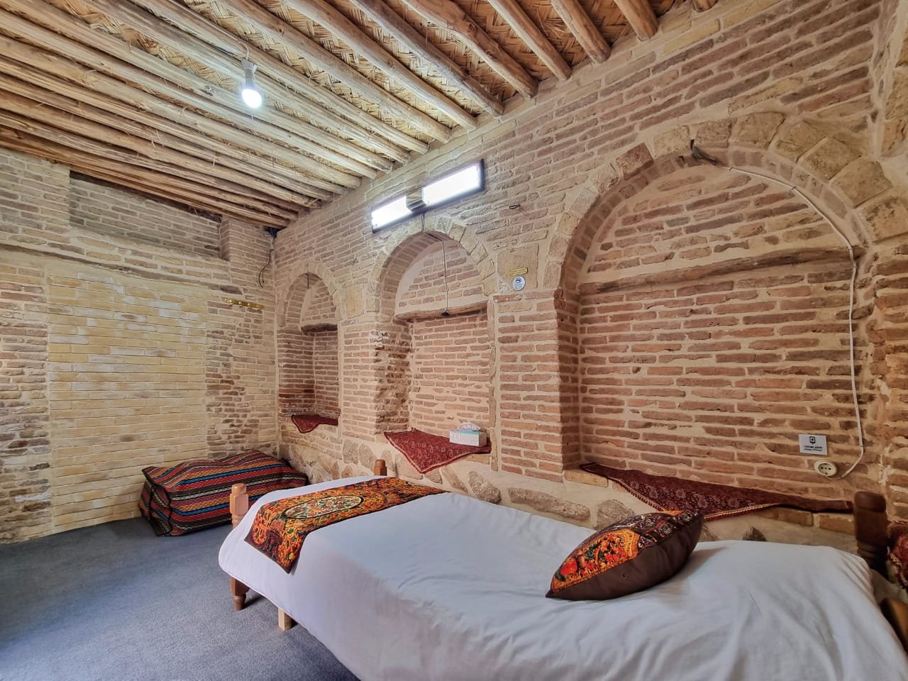 اقامتگاه سنتی نارنج - واحد سرو