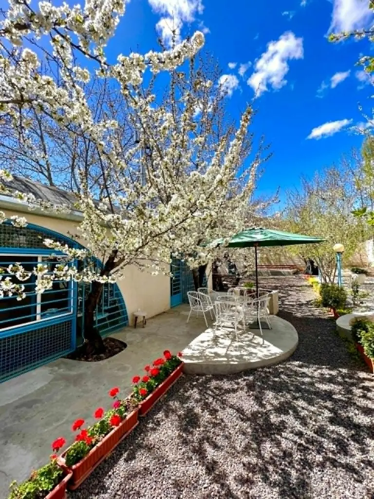 ویلا فلت لونه سیکلادیک