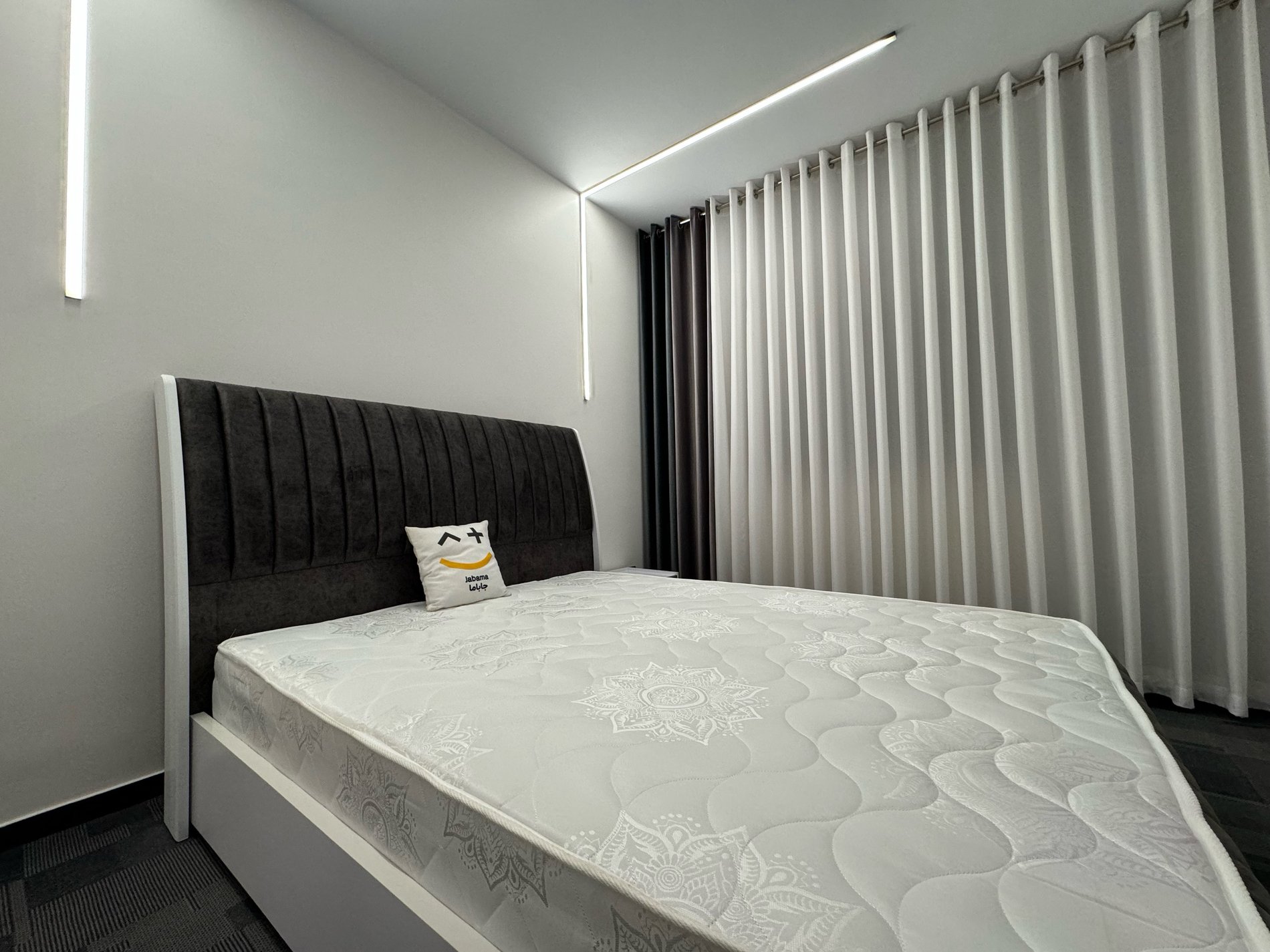 دوخوابه اشرفی اصفهانی واحد 4