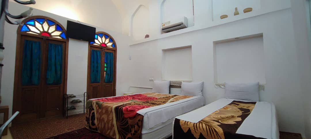 ثنا - واحد سه تخته