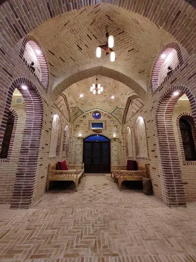 اقامتگاه سنتی عمارت کهن - واحد قاشمقاری