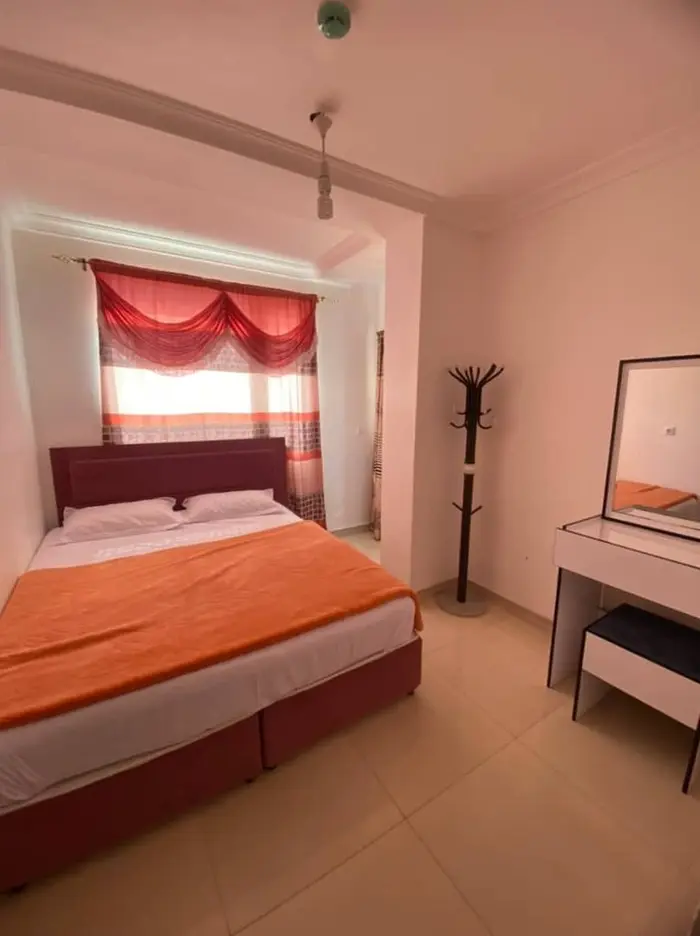 آپارتمان دوخوابه سام 1 واحد 5