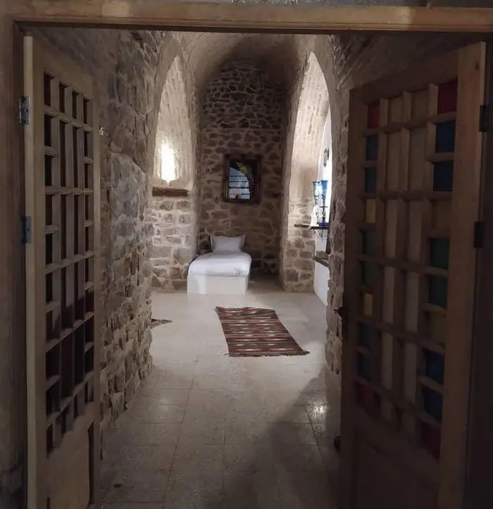 کاروانسرا صفوی امین آباد - واحد انوشه