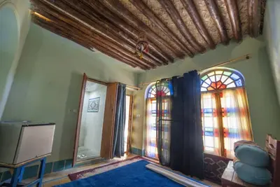 بومگردی هفت رنگ - واحد دوتخته دابل طبقه اول