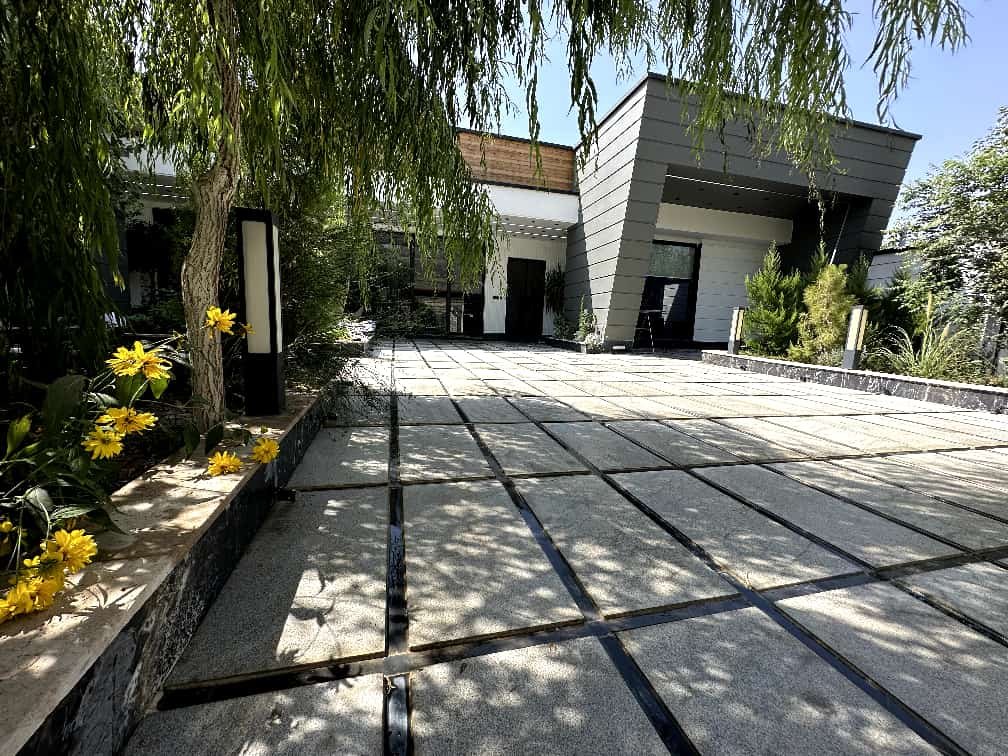 سه خوابه استخردار آبگرم شهرکی پارسا