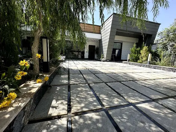 ویلا سه خوابه استخردار آبگرم شهرکی پارسا