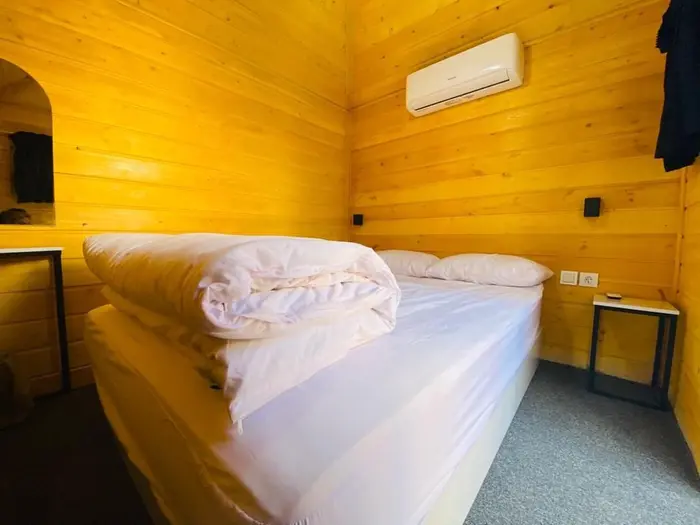 هاستل هریتیج - واحد چوبی دونفره 2