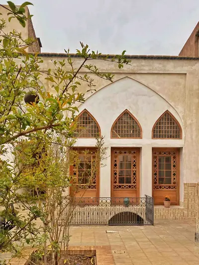 مجتمع اقامتی دبل نقره - بوتیک هتل سرای نفیس - واحد الماس