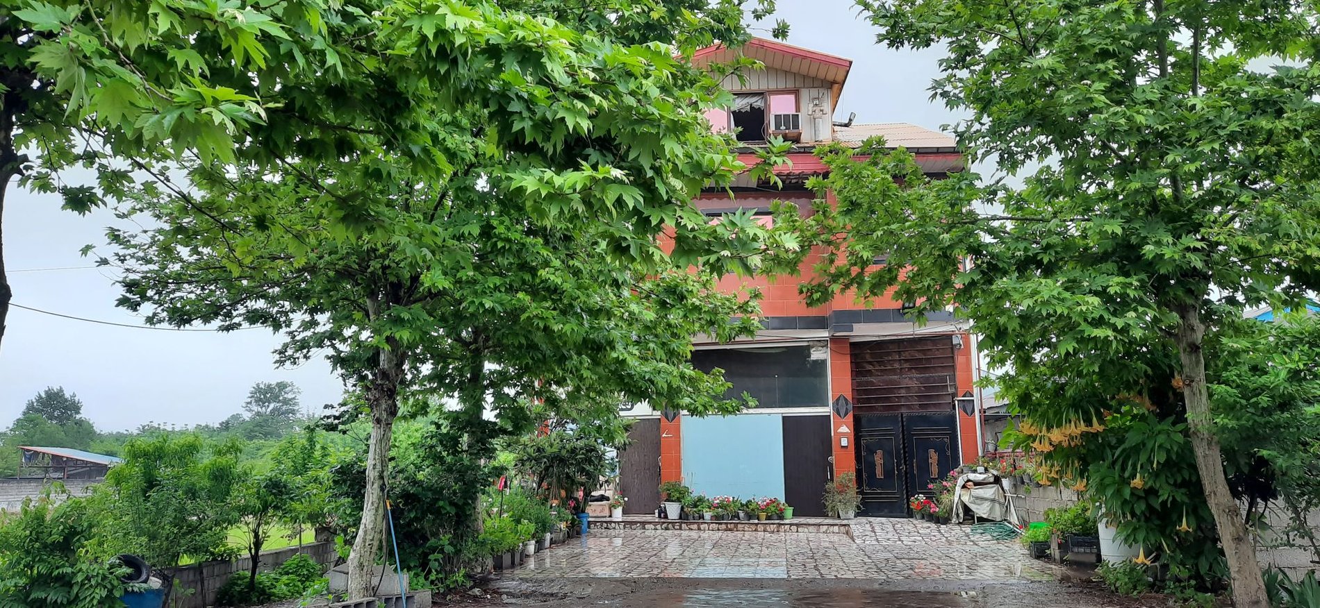 آپارتمان یک خوابه کشتکار 2 - نمای بیرونی ساختمان